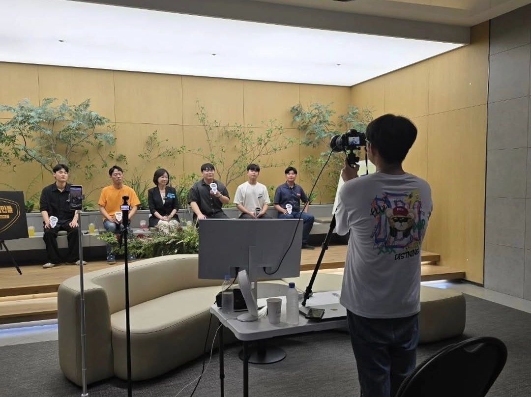 용감한 시민들 작업 이미지 5